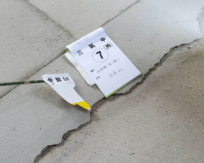 三筑中　体育館への渡り廊下