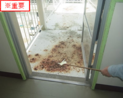 金武中学校 踊り場