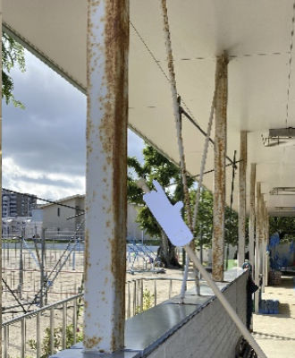 今宿小学校　留守家庭　入口付近