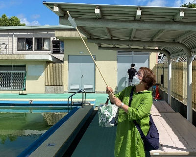 今宿小学校　プール屋根