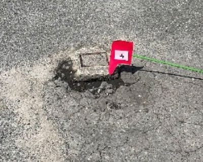 長尾中学校　給食受け所東駐車場