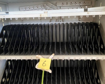 西福岡中学校　全教室　配膳台