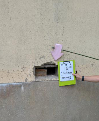 平尾中学校・プール横の機械室