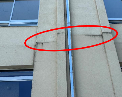 高取中学校・理科室 ２Ｆと3Ｆの間