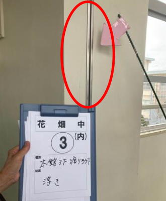 花畑中・本館3階 渡り廊下