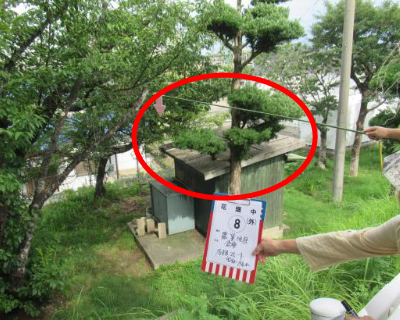 花畑中・農業用具倉庫