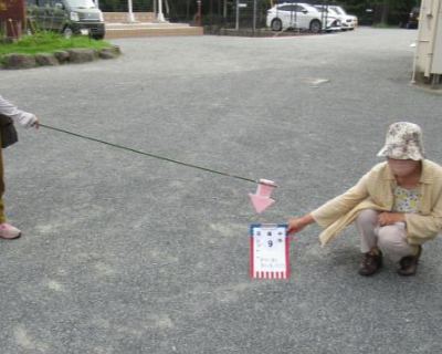 花畑中・車両侵入口