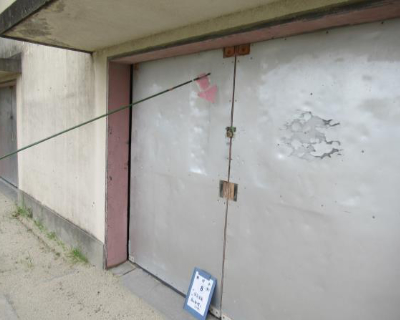 板付小・体育倉庫