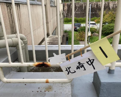 北崎中・2F ベランダ 柵