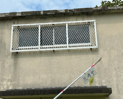 北崎中・体育倉庫