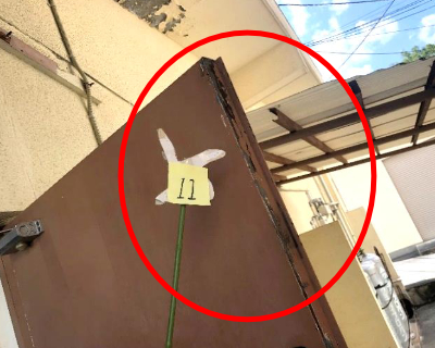 脇山小・給食室横 渡り廊下