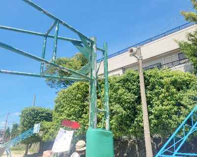席田小学校・バスケットゴール