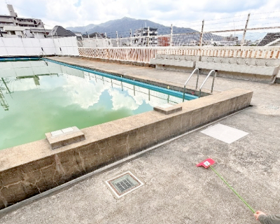 長尾小学校・プール