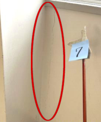 野芥小学校・2階　廊下窓下　（東側一番奥）