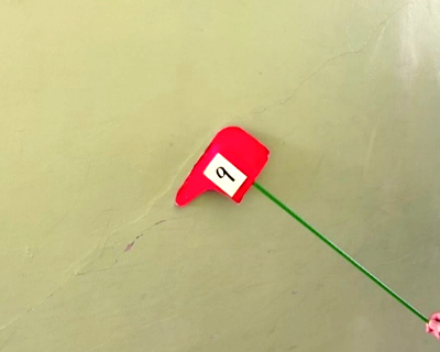 梅林中学校・１年昇降口