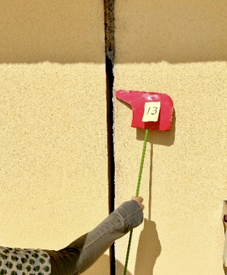 梅林中学校・運動場（部室)